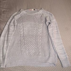 Never worn Belk Brand sweater.